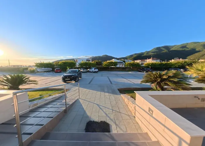 Fani Luxury Stavros (Thessaloniki)