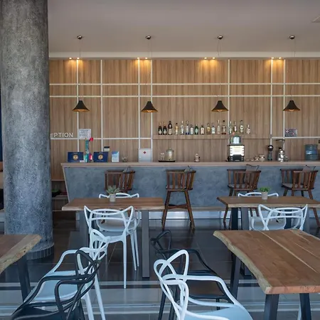 Fani Luxury Stavros