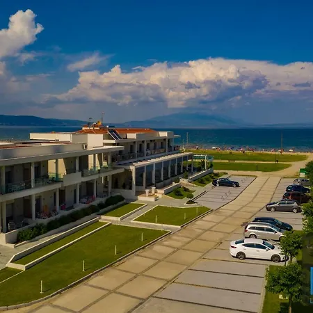 Fani Luxury Stavros *