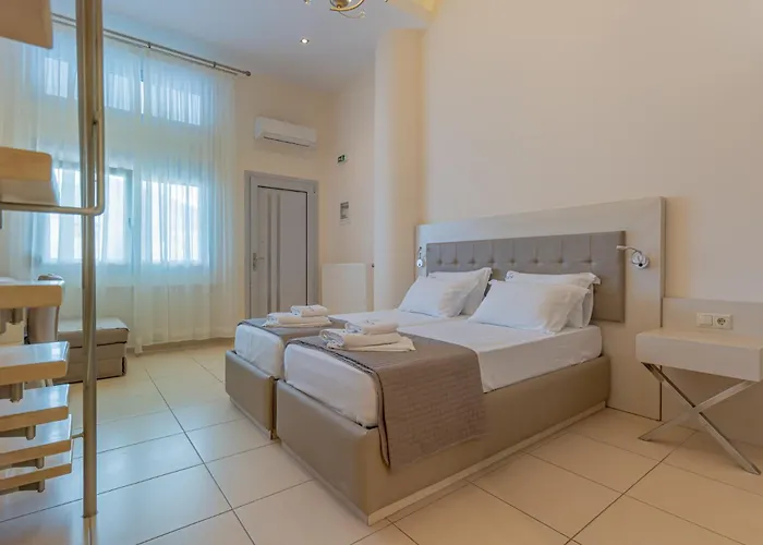 Fani Luxury * Stavros (Thessaloniki)