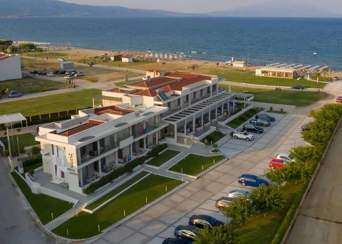 Fani Luxury * Ставрос